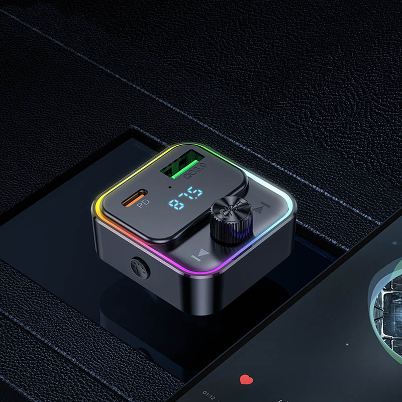Автомобільний зарядний пристрій FM модулятор Hoco E81 Fantasy PD 30W + QC 3.0 (1×USB-A / 1×USB-C) Black