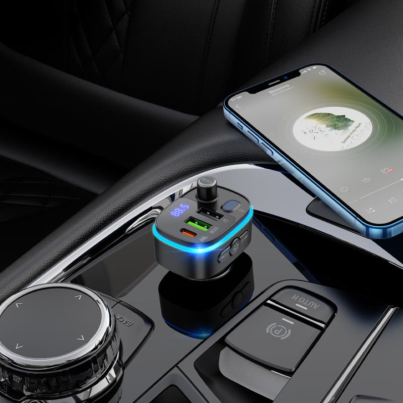 Автомобільний зарядний пристрій FM модулятор Hoco E62 PD 20W + QC 3.0 (2×USB-A / 1×USB-C) Чорний