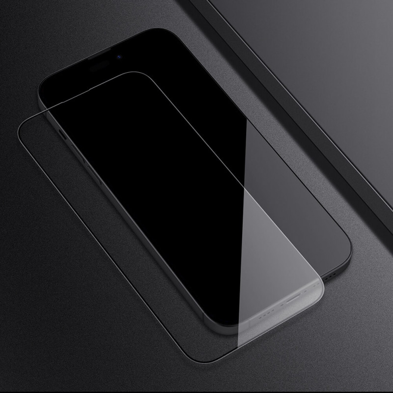Захисне скло Nillkin (CP + PRO) для Apple iPhone 15 / 16 (6.1″) Чорний