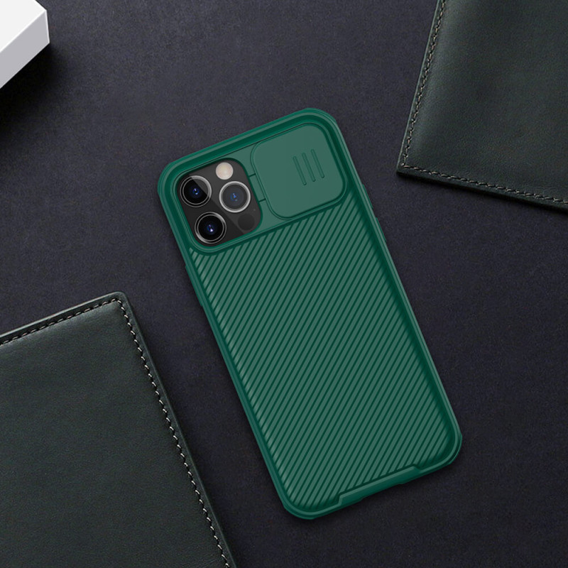 Карбонова накладка Nillkin CamShield Pro для Apple iPhone 14 Pro (6.1") Dark Green