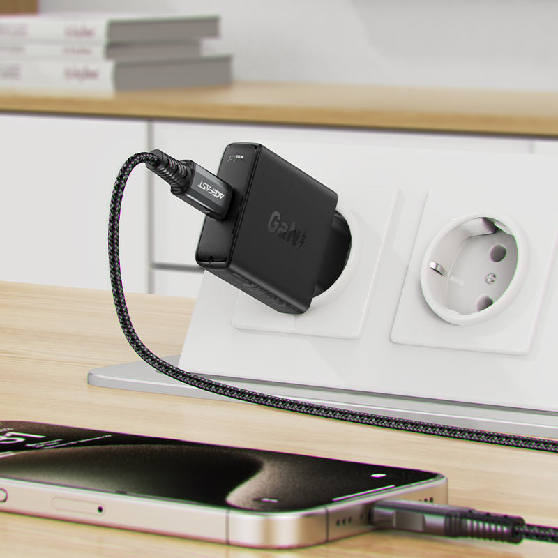 Мережевий зарядний пристрій Acefast A65 PD 20W GaN (USB-C) Black