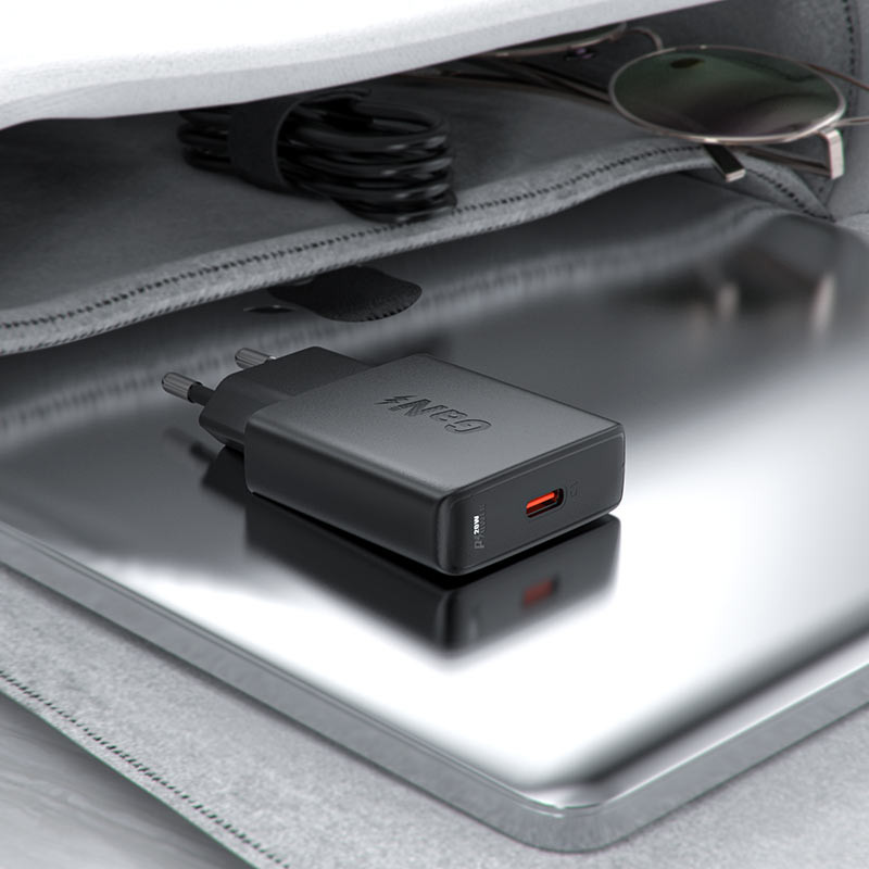 Мережевий зарядний пристрій Acefast A65 PD 20W GaN (USB-C) Black