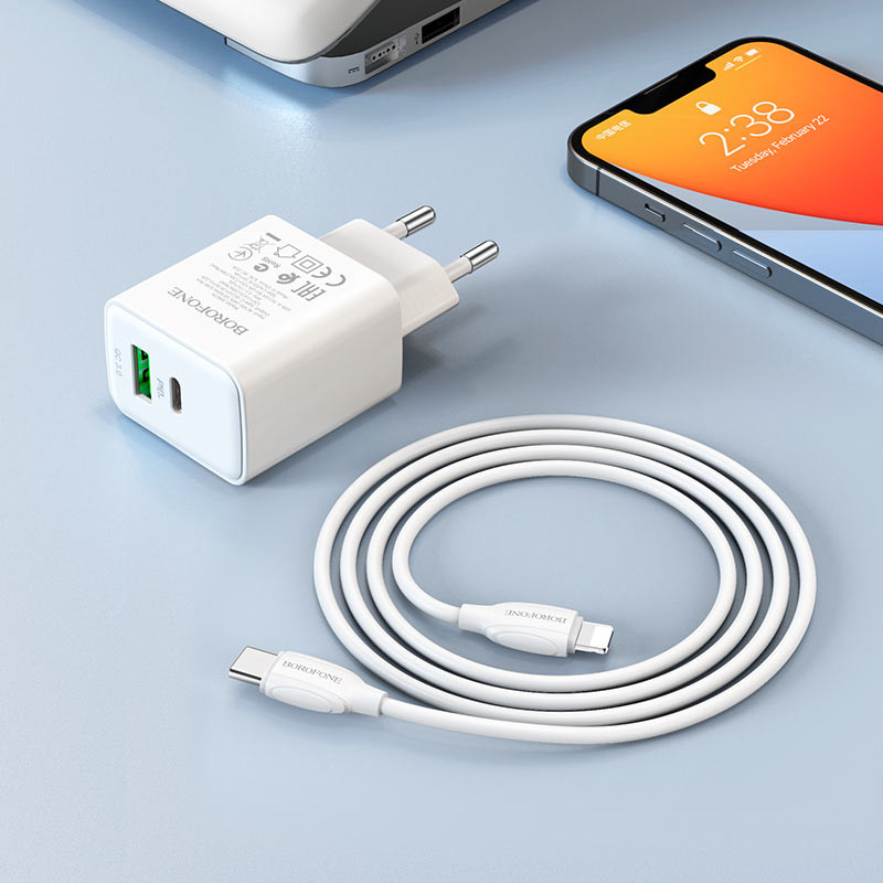 Мережевий зарядний пристрій Borofone BA67A PD 20W + QC 3.0 (1×USB-A / 1×USB-C) + кабель USB-C → Lightning Білий