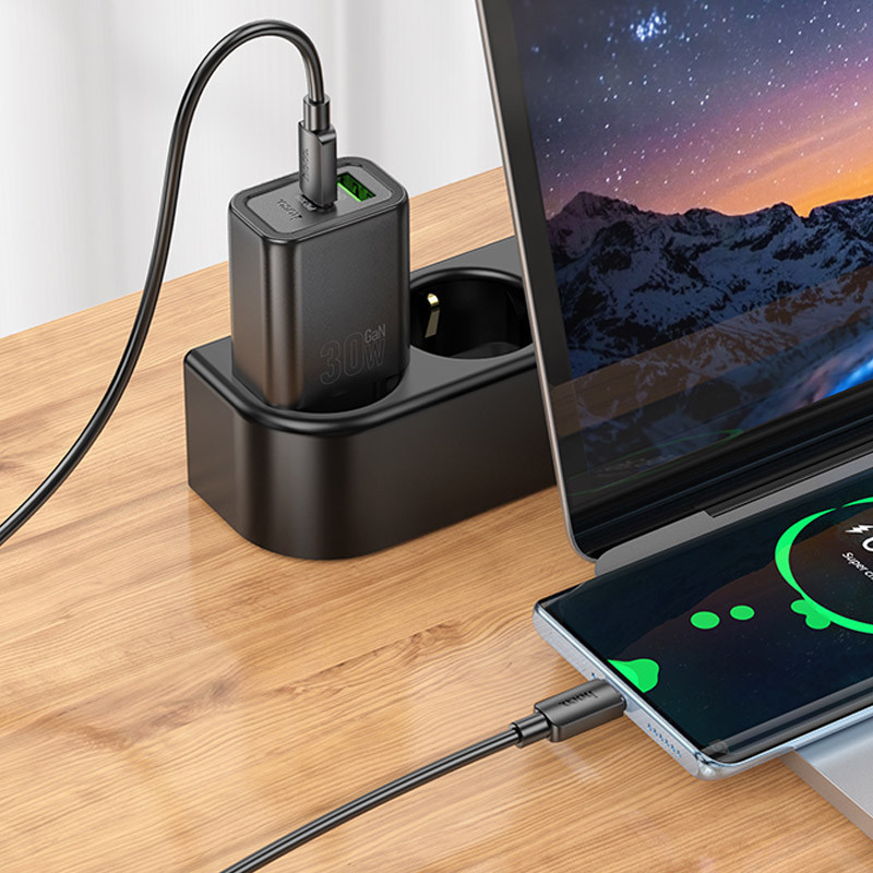 Мережевий зарядний пристрій Hoco N63 Gentle PD 30W + QC 3.0 (1×USB-A / 1×USB-C)
