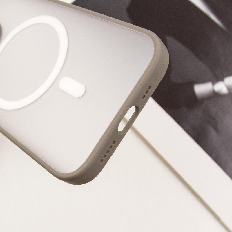TPU + PC чохол Blueo Skin Friendly Frosted with Magnetic Fit для Apple iPhone 15 (6.1″)