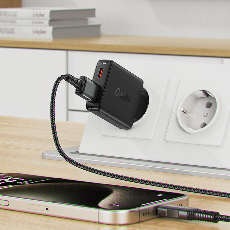 Мережевий зарядний пристрій Acefast A69 PD 30W GaN (USB-C + USB-A) Black